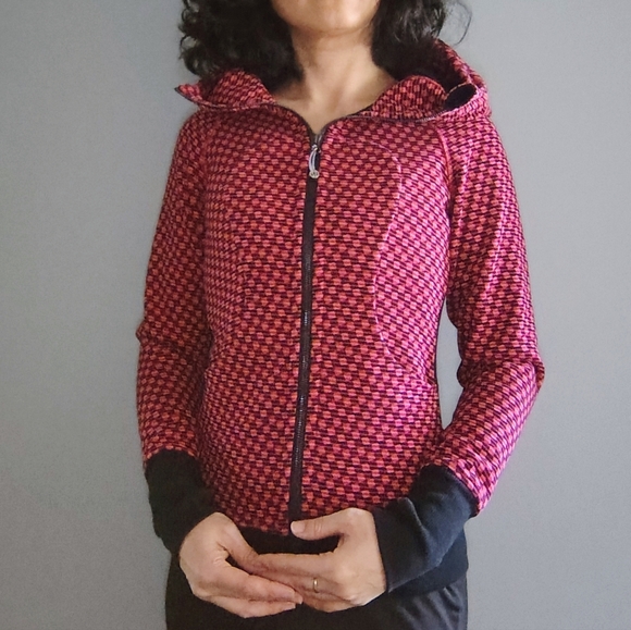 Lululemon Athletica Scuba Hoodie - Picture 2 of 9